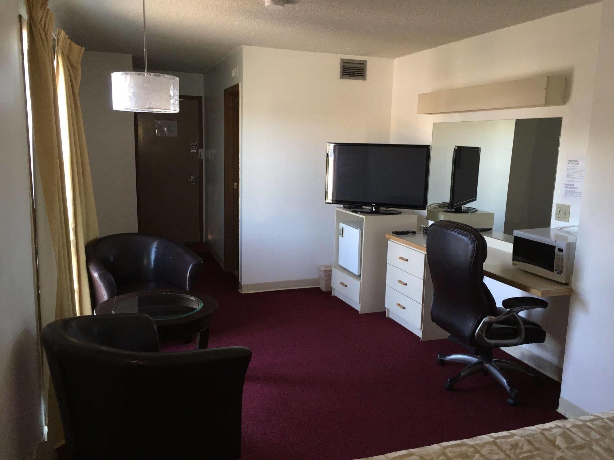 Voyageur Motel Thunder Bay Bagian luar foto
