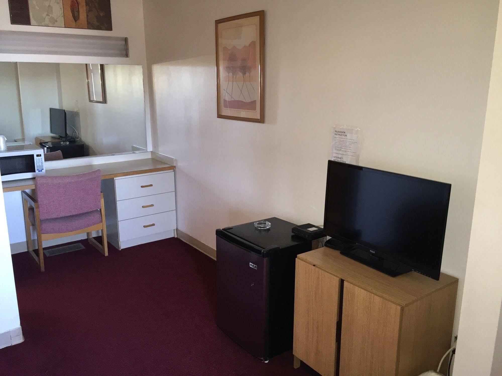 Voyageur Motel Thunder Bay Bagian luar foto