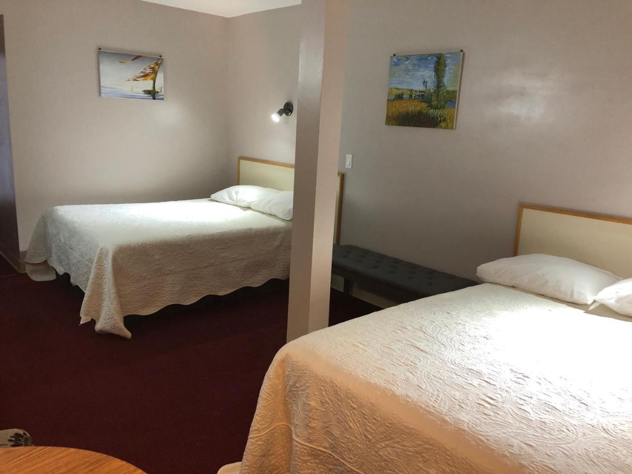 Voyageur Motel Thunder Bay Bagian luar foto